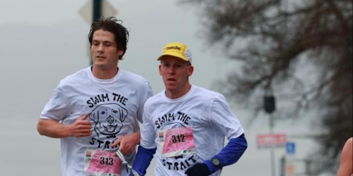 Scott R. (left) runs in the Vancouver Sun Run with YWCA Health & Fitness Club member Jaime C. 