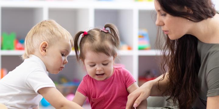 How to Start a Babysitting Co-Op