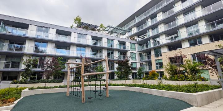 Arbutus Courtyard