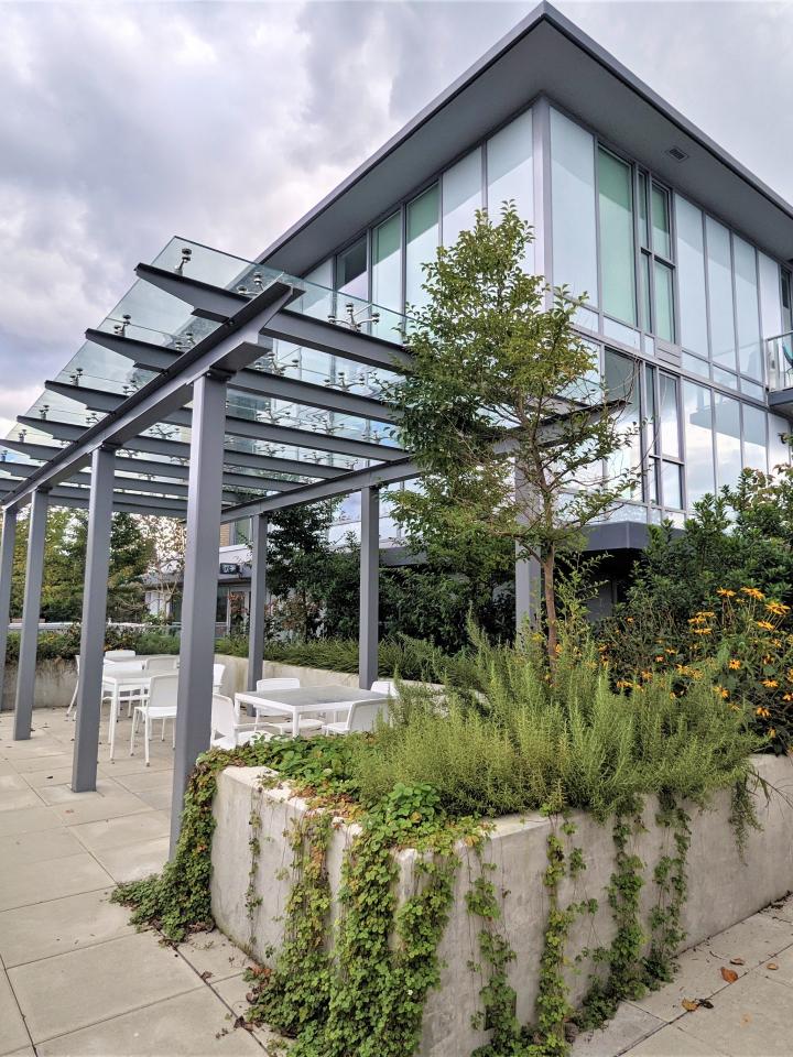 YWCA xʷƛ̓əpicən terrace