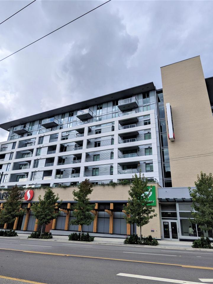 YWCA xʷƛ̓əpicən on Arbutus Street 