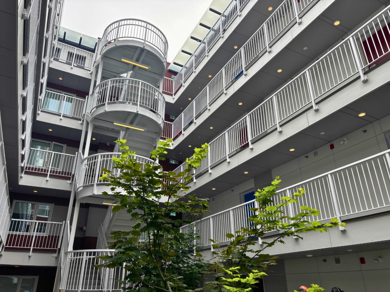 Amenities - Inner courtyard