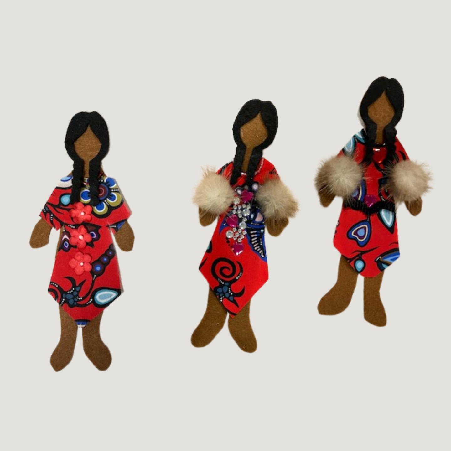 faceless dolls