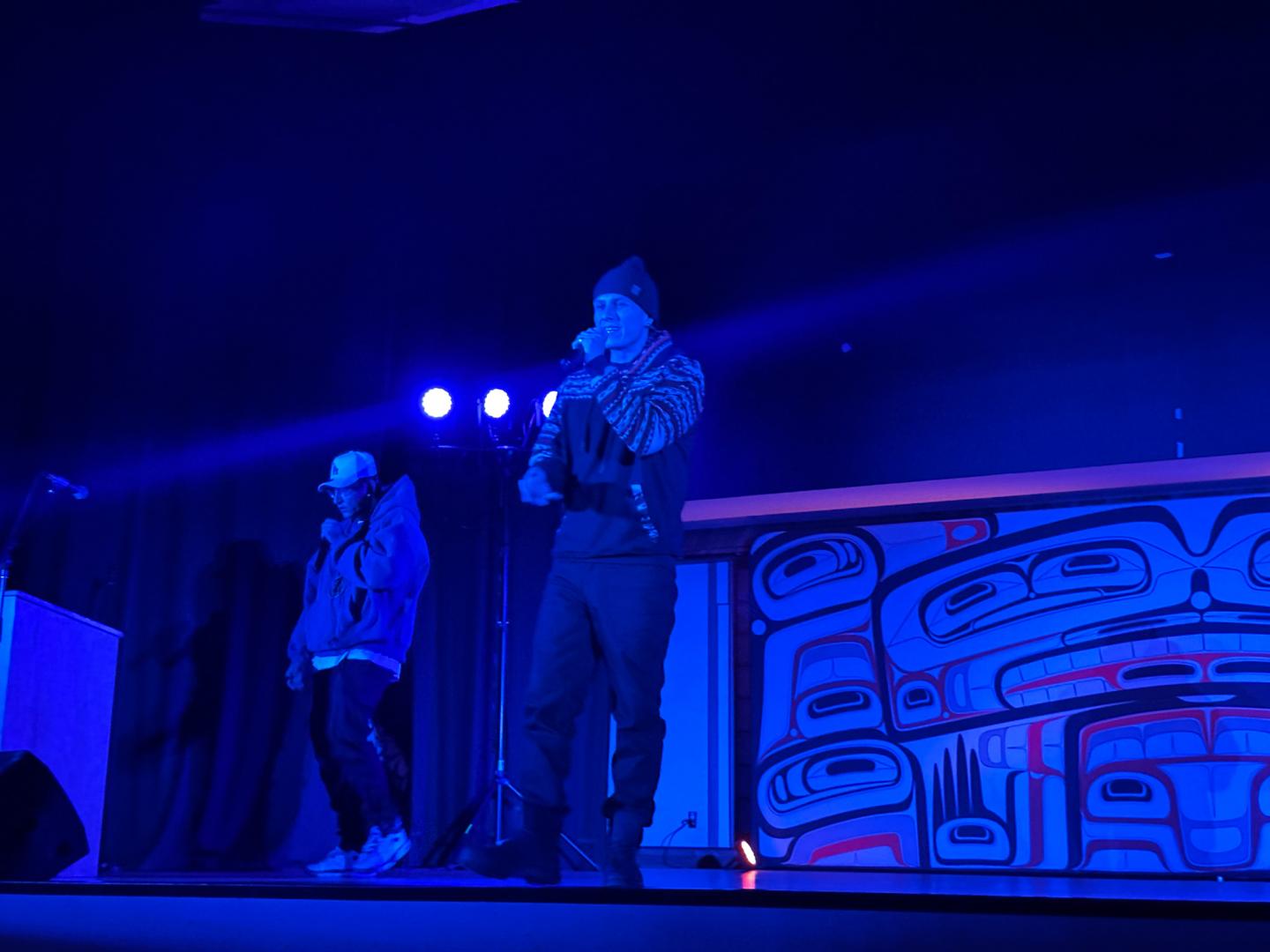 Pîsim Sb and Dakota Bear